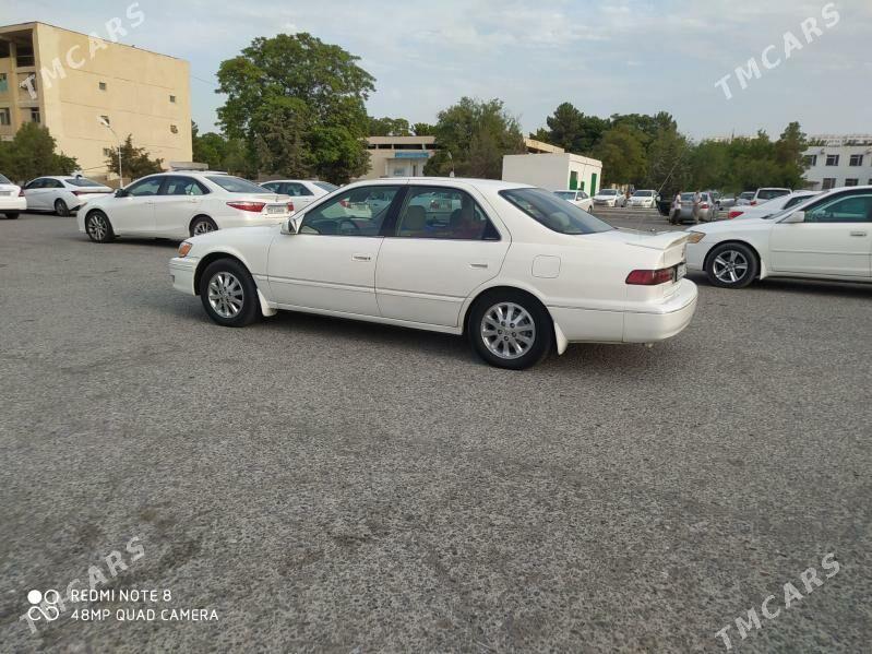 Toyota Camry 1998 - 125 000 TMT - Теджен - img 2