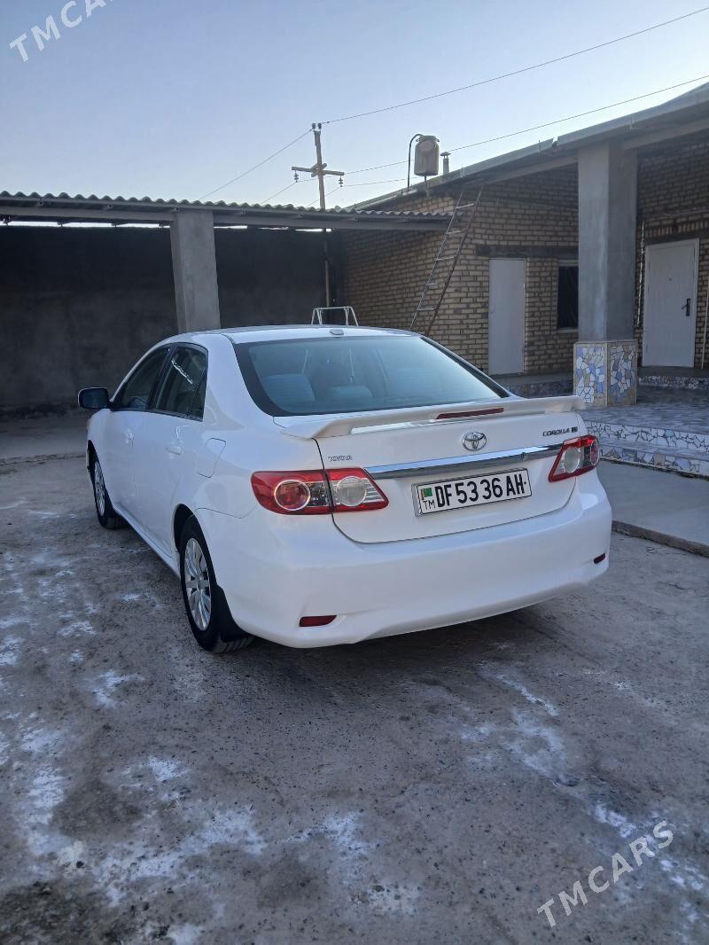 Toyota Corolla 2013 - 153 000 TMT - Теджен - img 2