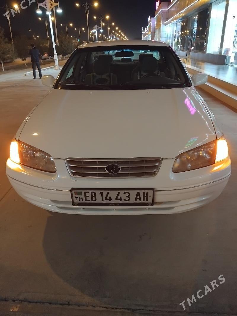 Toyota Camry 2000 - 130 000 TMT - Теджен - img 5
