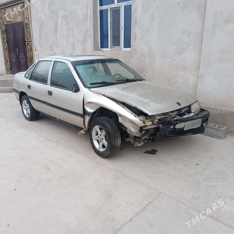 Opel Vectra 1992 - 20 000 TMT - Гурбансолтан Едже - img 1