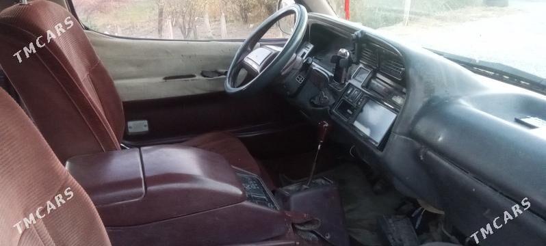 Toyota Hiace 1990 - 38 000 TMT - Mary - img 6