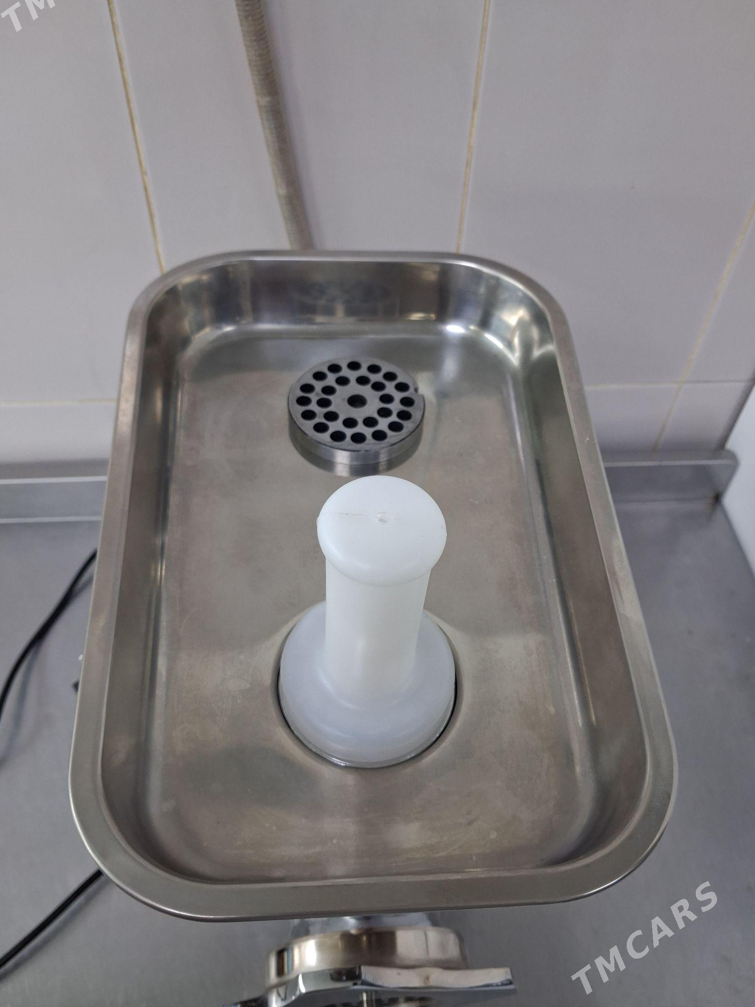 Мясорубку и Тесто каталку - Ашхабад - img 3