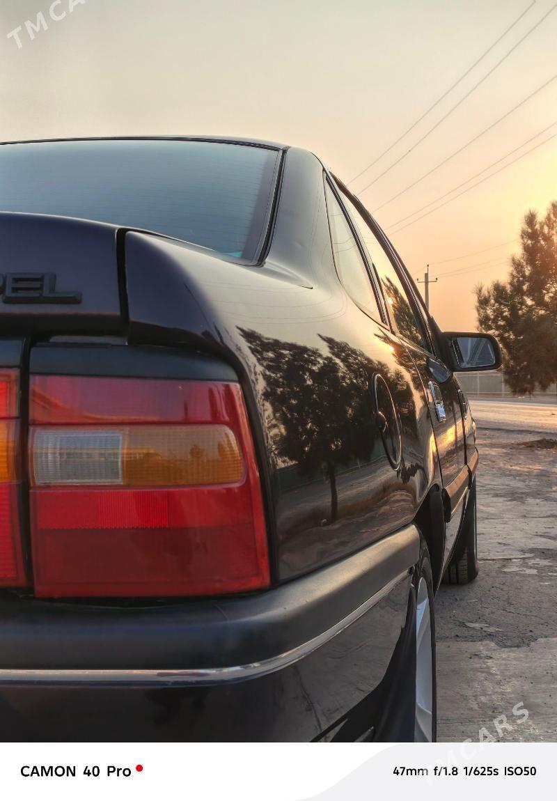 Opel Vectra 1992 - 48 000 TMT - Mary - img 2