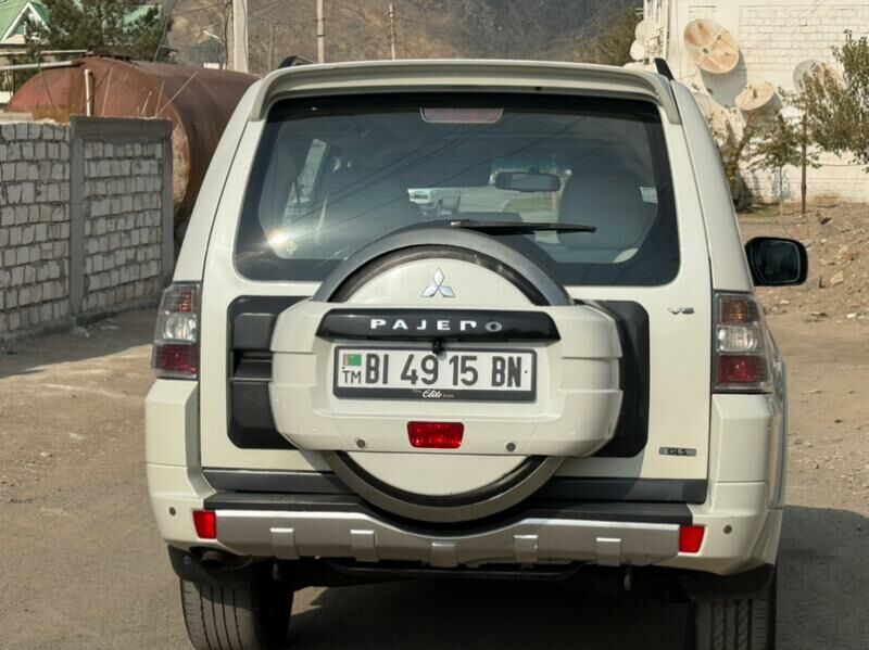 Mitsubishi Pajero 2011 - 220 000 TMT - Туркменбаши - img 6