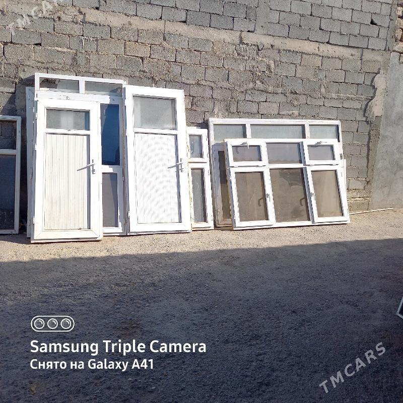 Ayna gapy rabotcy - Анев - img 2