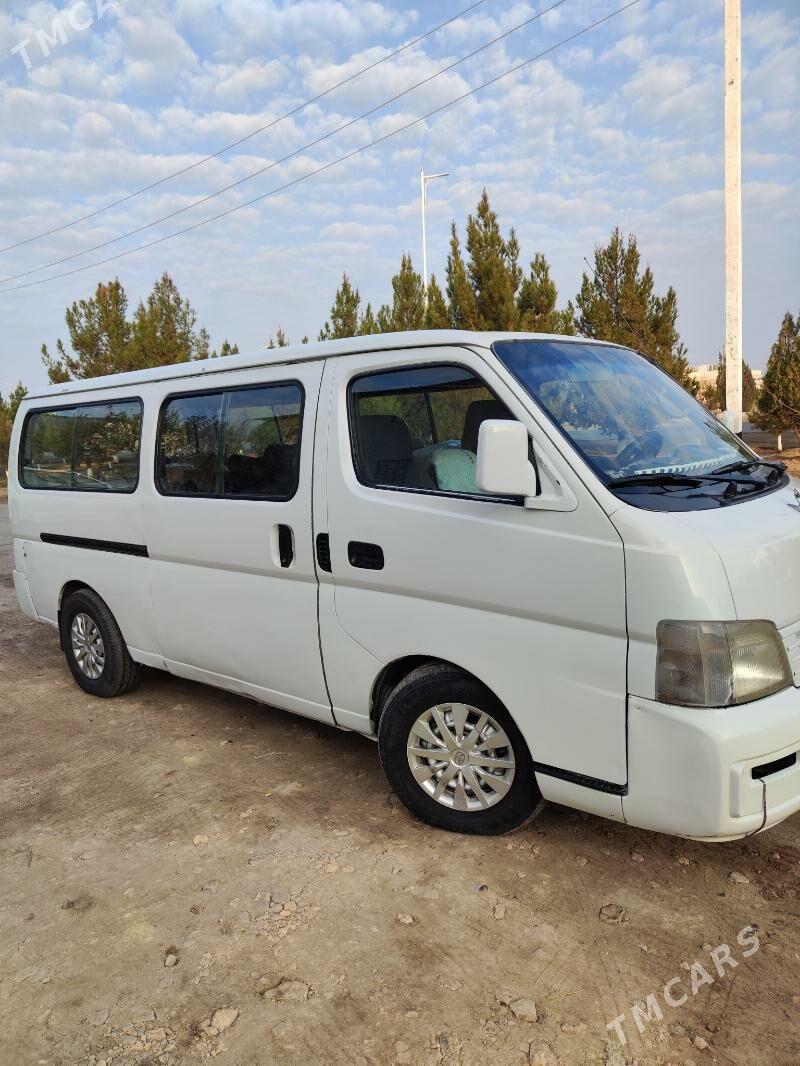 Nissan Urvan 2003 - 120 000 TMT - Türkmenabat - img 1