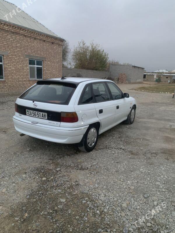 Opel Astra 1995 - 40 000 TMT - Бахарден - img 3