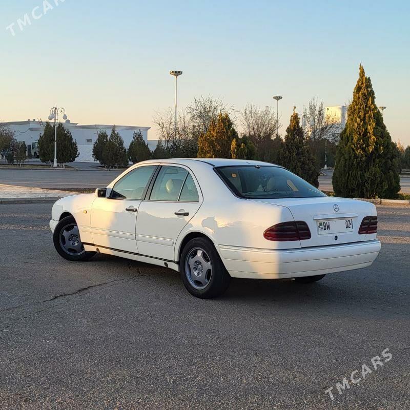 Mercedes-Benz E320 1997 - 58 000 TMT - Дашогуз - img 6