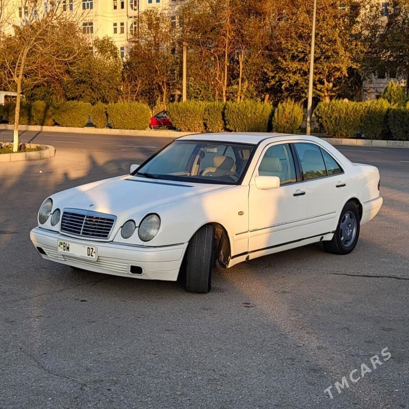 Mercedes-Benz E320 1997 - 58 000 TMT - Дашогуз - img 3