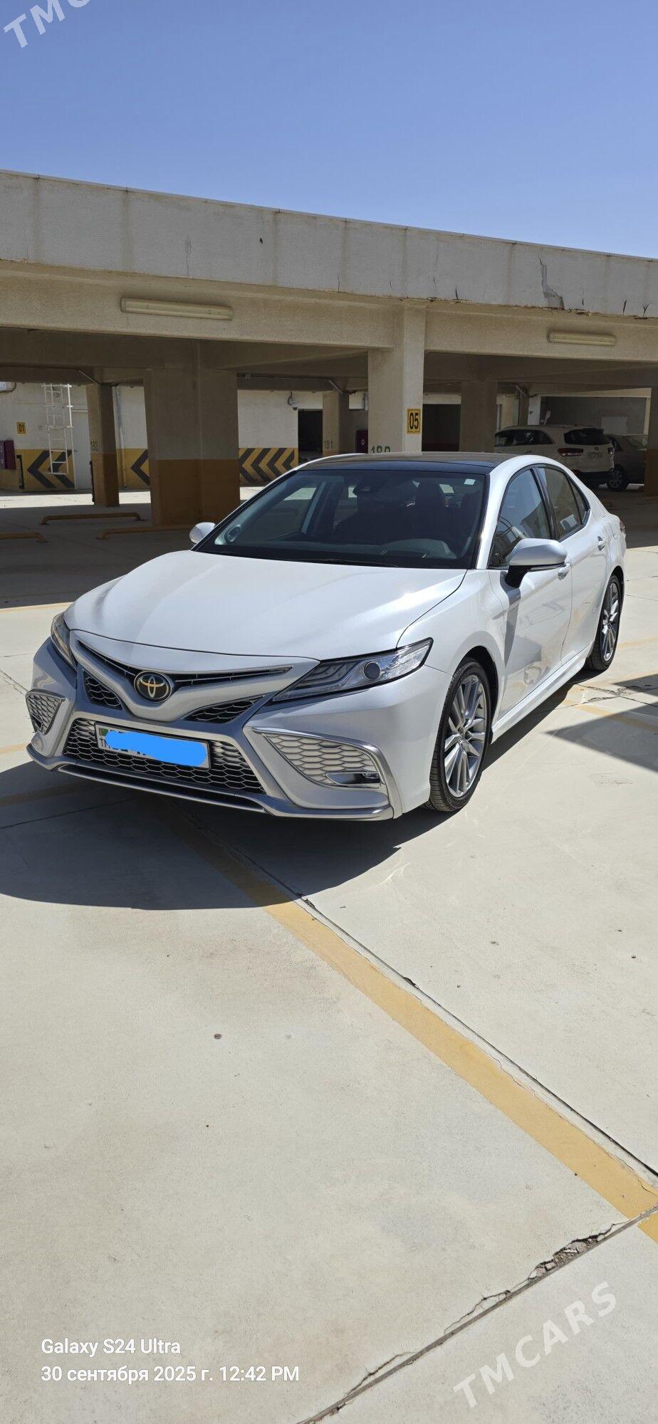 Toyota Camry 2023 - 530 000 TMT - Ашхабад - img 1