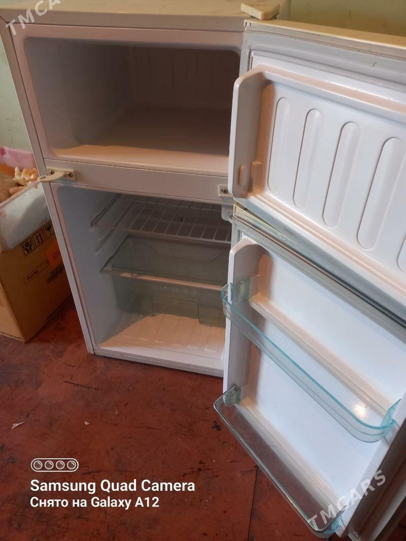 INDEZIT MINI HALADILNIK - Bedew - img 2