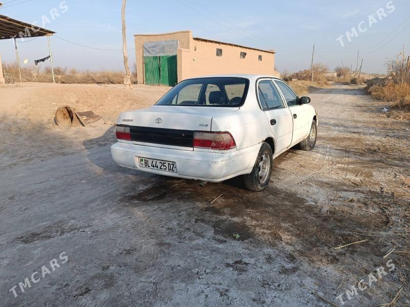 Toyota Corolla 1996 - 40 000 TMT - Губадаг - img 5