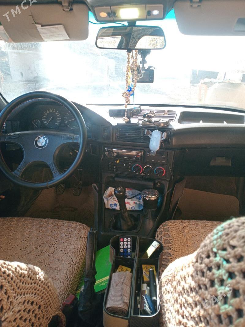 BMW 525 1990 - 55 000 TMT - Гурбансолтан Едже - img 2