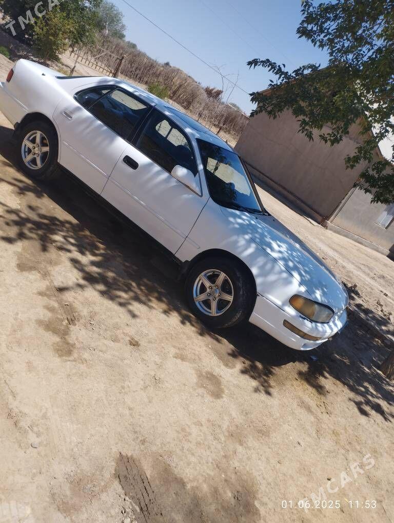 Toyota Camry 1993 - 90 000 TMT - Ýolöten - img 2