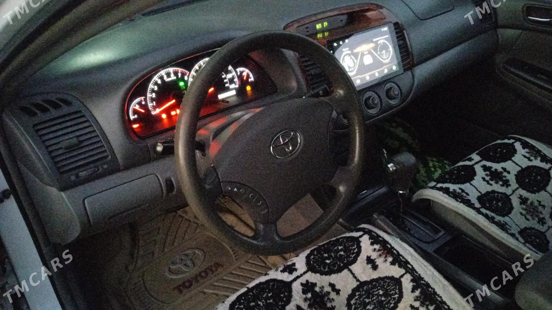 Toyota Camry 2005 - 155 000 TMT - Фарап - img 1