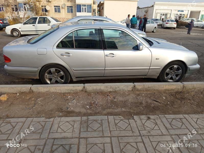 Mercedes-Benz E320 2000 - 90 000 TMT - Türkmenabat - img 1