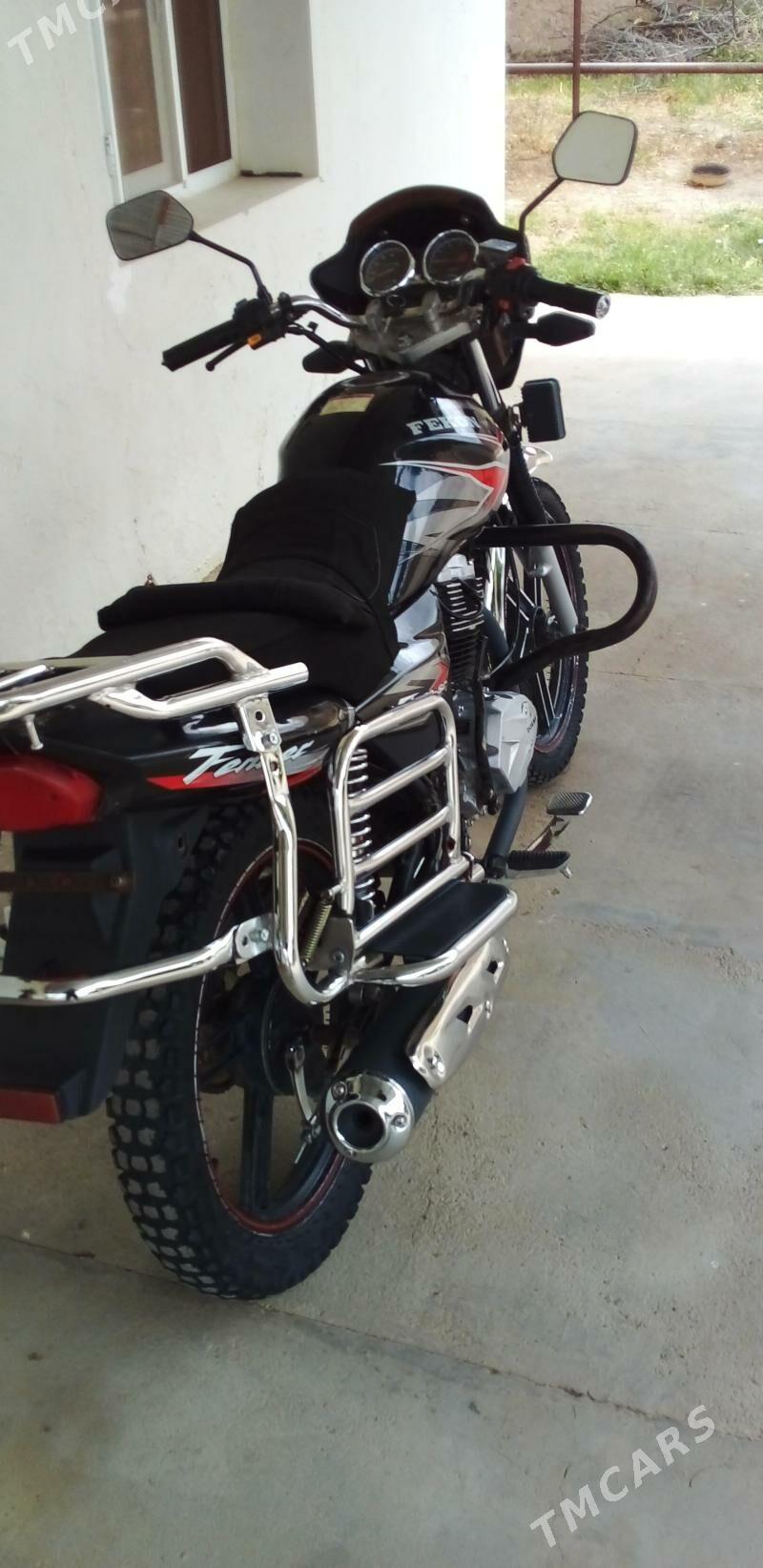 Fekon FK200-14G 2015 - 14 000 TMT - Bäherden - img 6