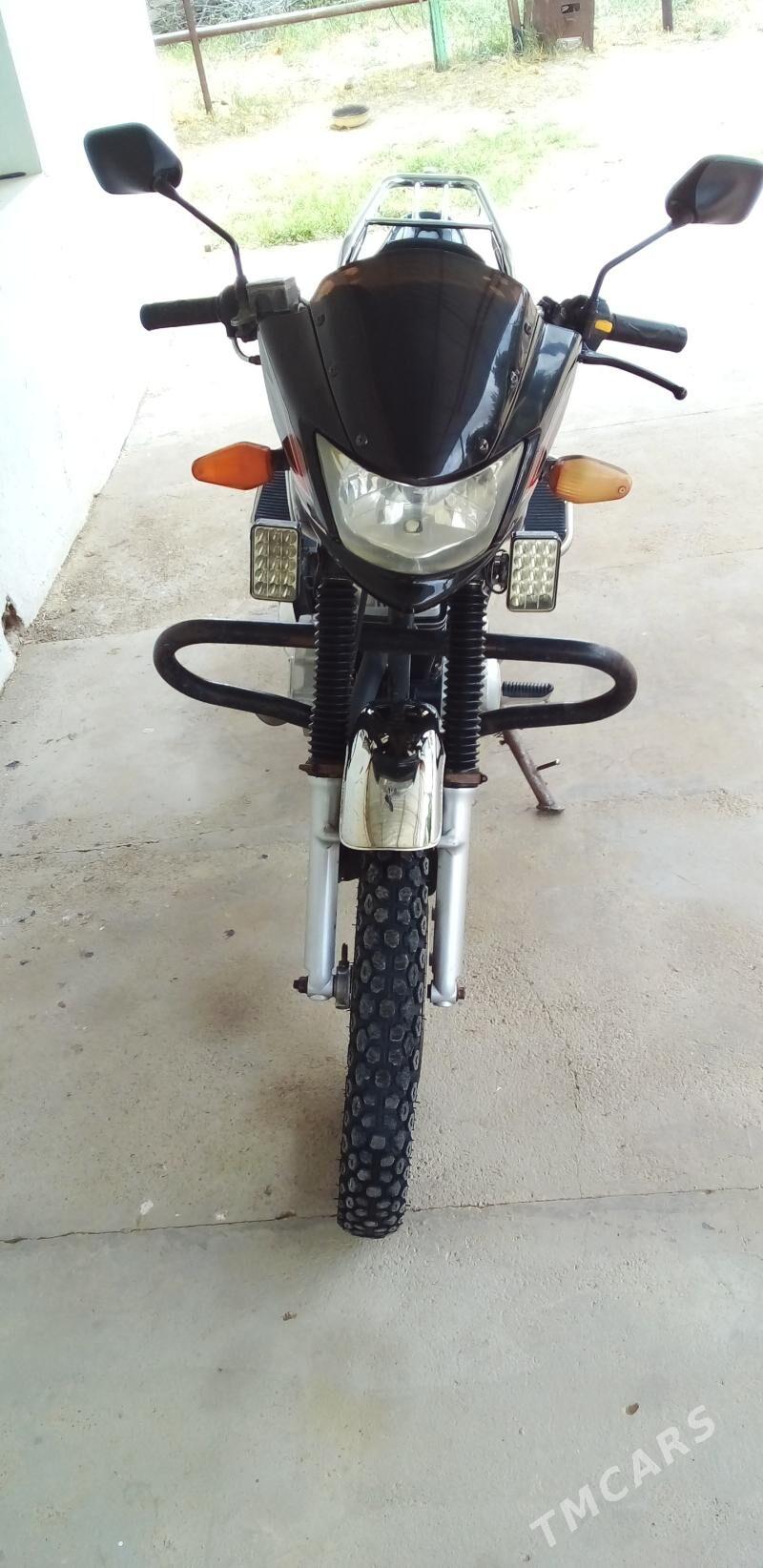 Fekon FK200-14G 2015 - 14 000 TMT - Bäherden - img 2