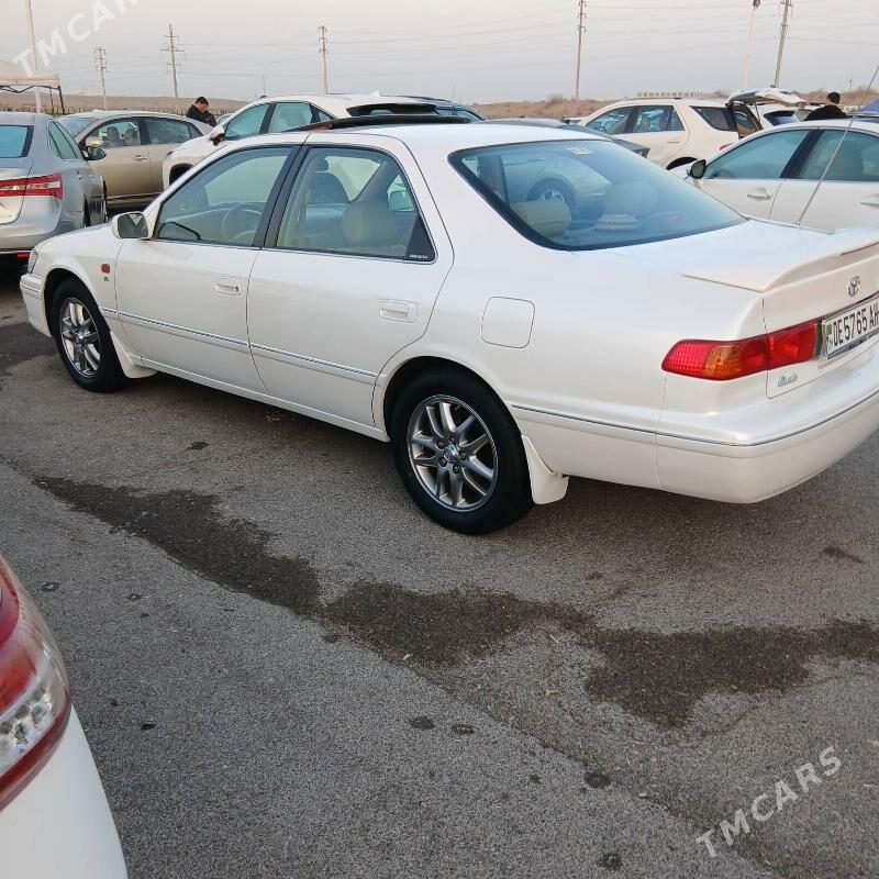 Toyota Camry 2001 - 175 000 TMT - "Алтын Асыр" Гундогар базары ( Толкучка) - img 4