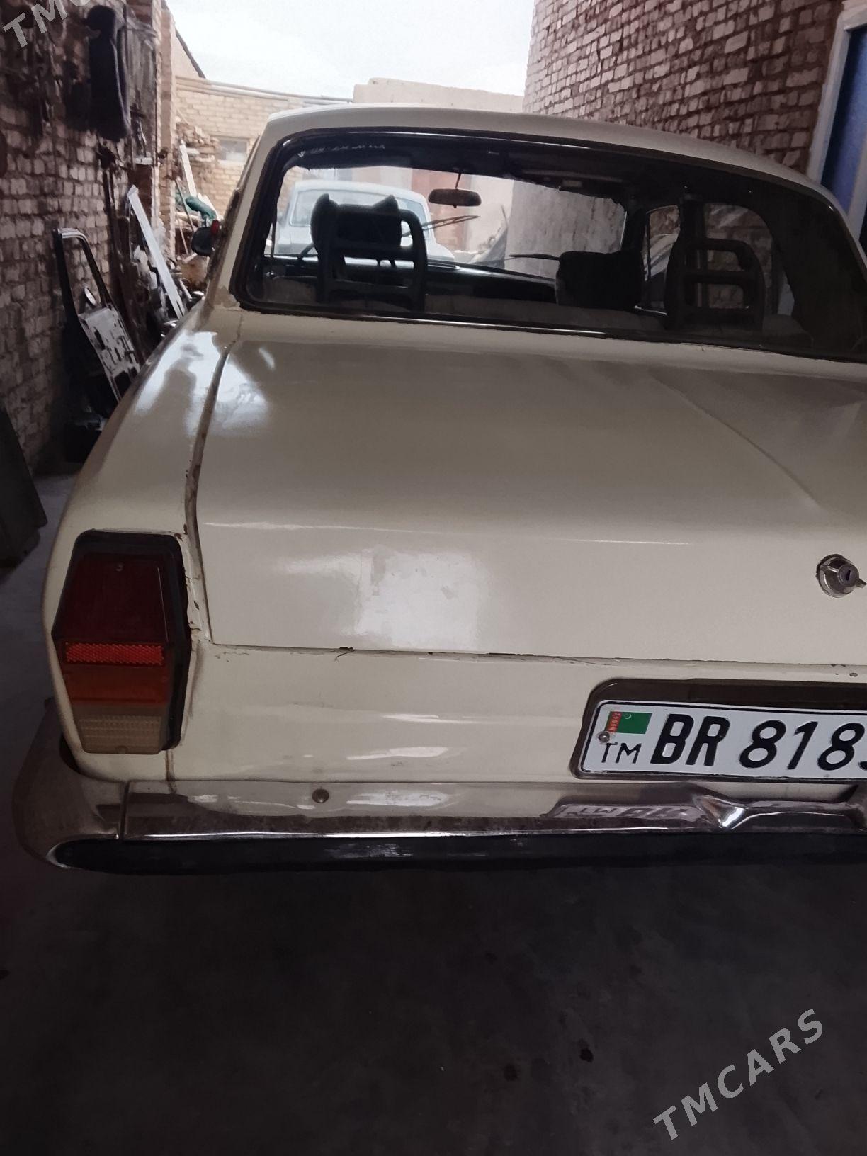 Gaz 24 1989 - 13 000 TMT - Чарджоу - img 1