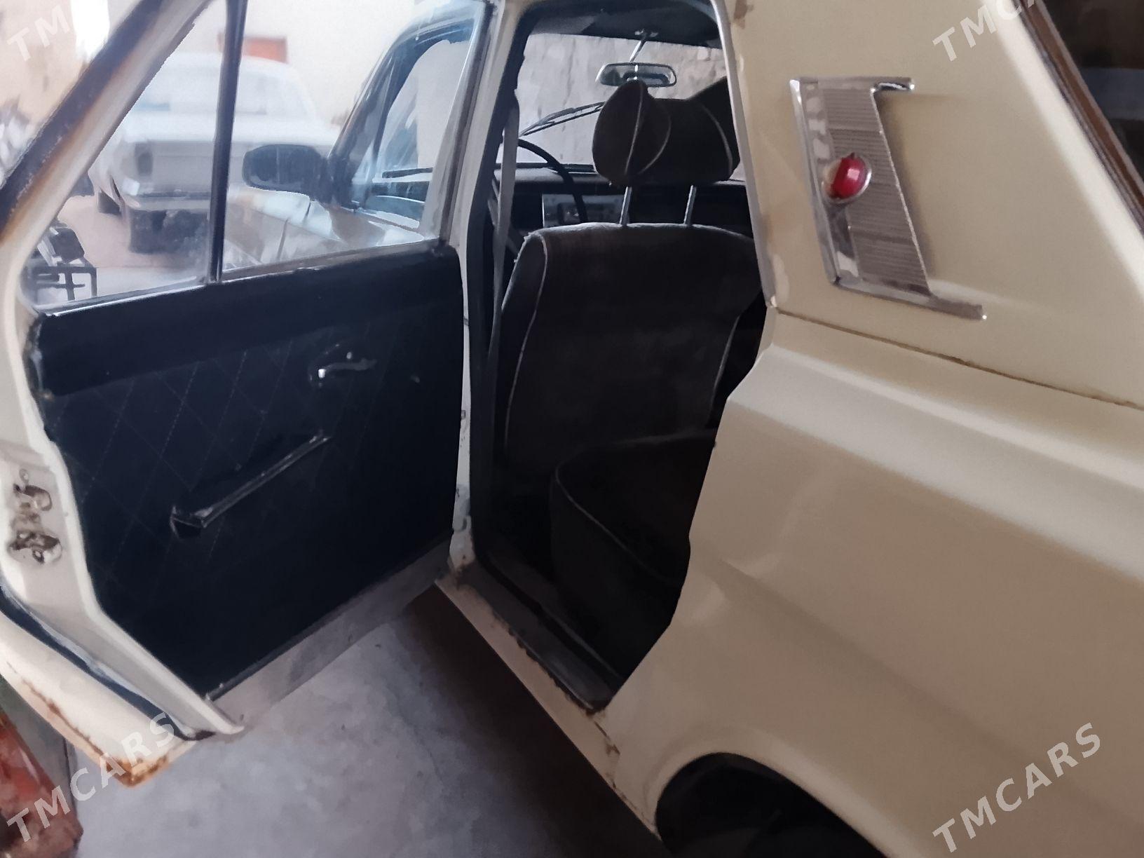 Gaz 24 1989 - 13 000 TMT - Чарджоу - img 3