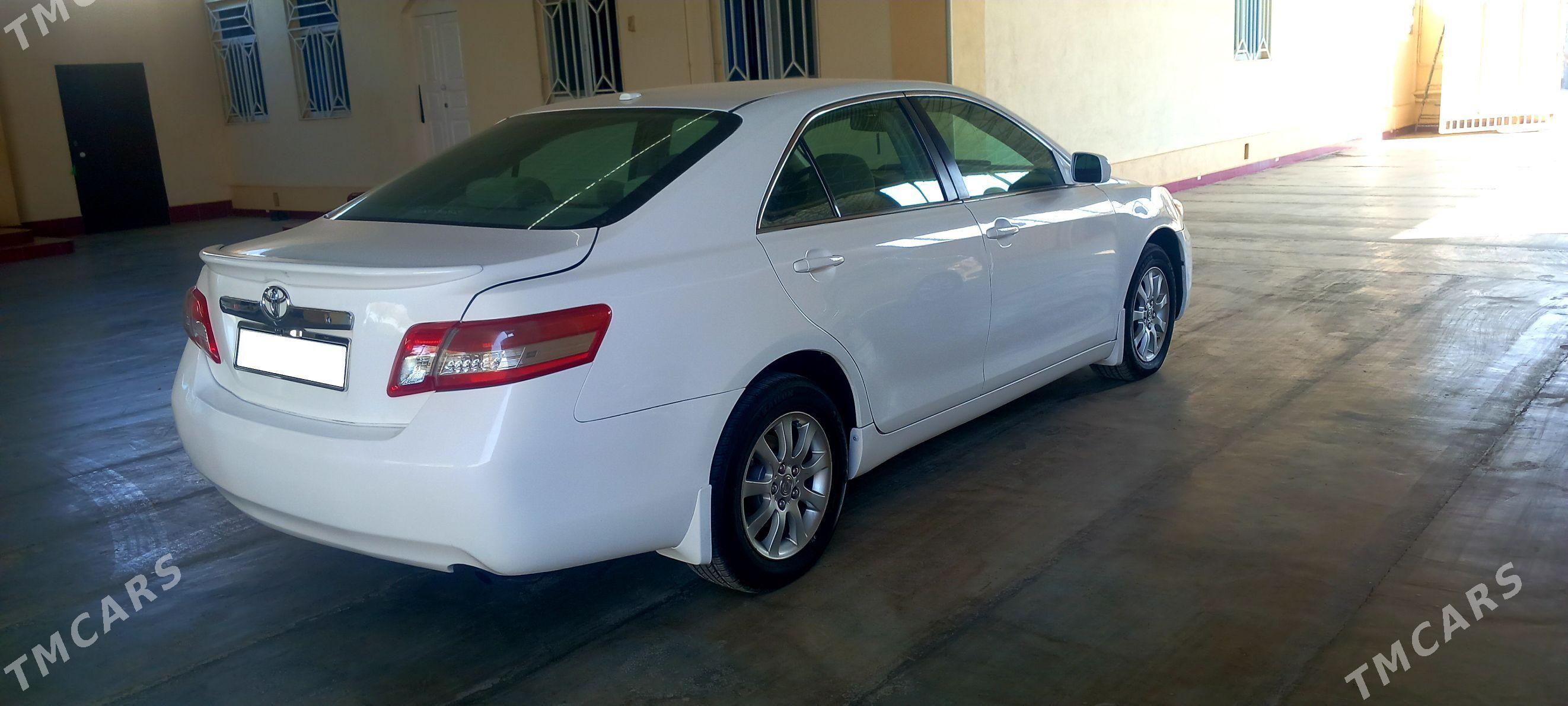 Toyota Camry 2011 - 175 000 TMT - Mary - img 1