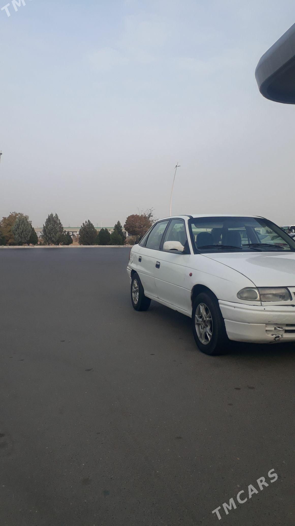 Opel Astra 1993 - 50 000 TMT - Tejen - img 4