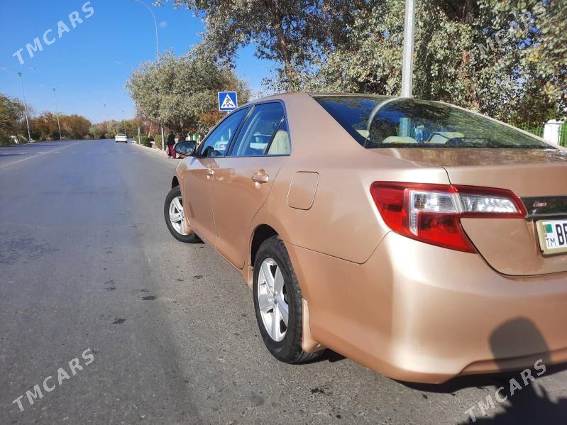 Toyota Camry 2012 - 200 000 TMT - Daşoguz - img 2