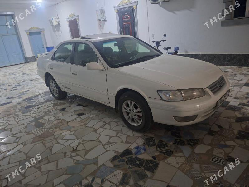 Toyota Camry 2001 - 110 000 TMT - Халач - img 3