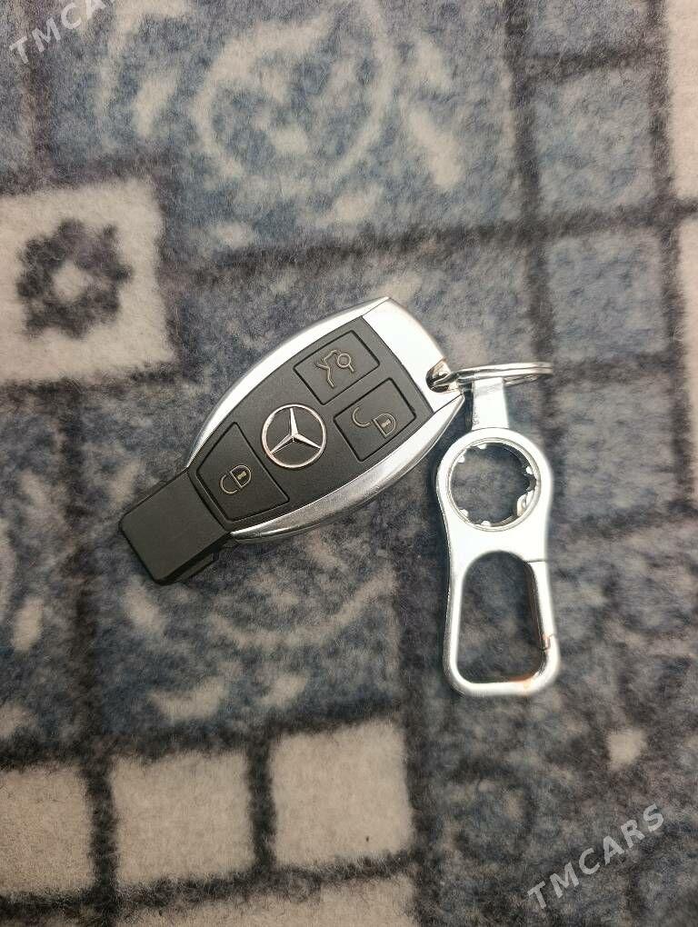 Mercedes-Benz E350 2006 - 190 000 TMT - Берекет - img 6