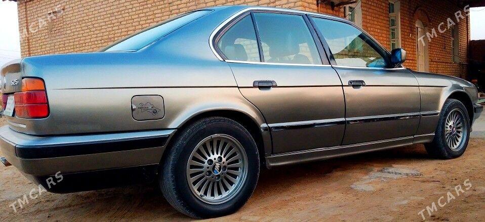 BMW 525 1992 - 63 000 TMT - Mary - img 2