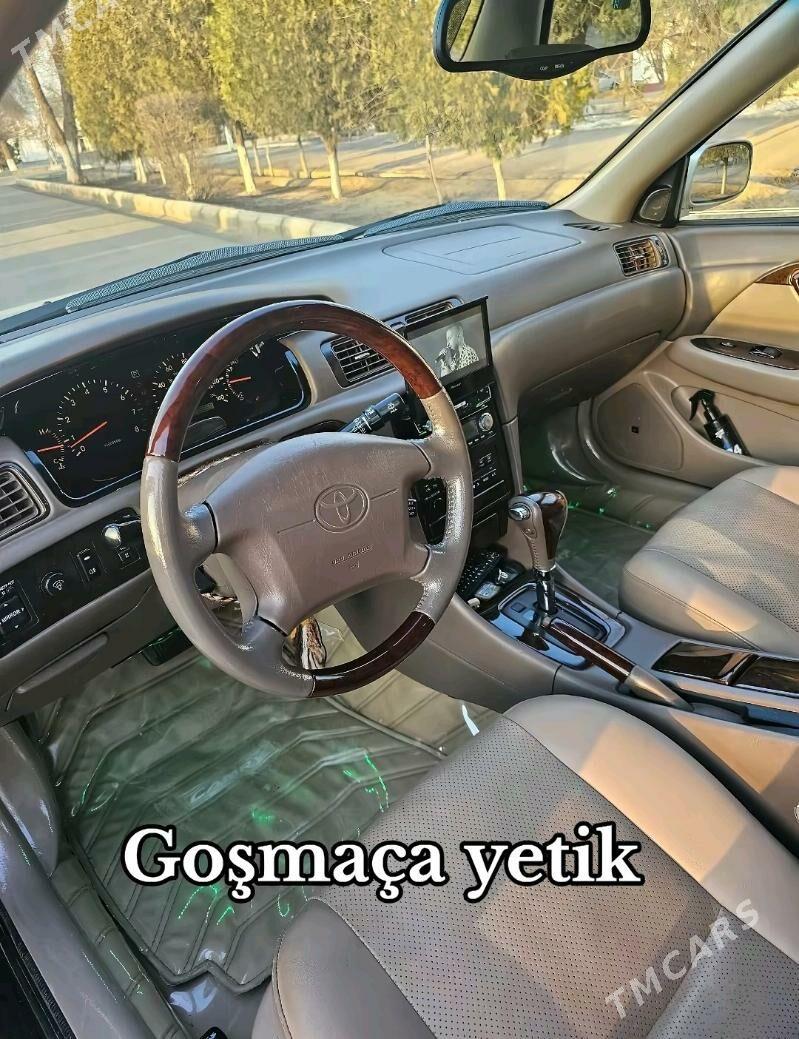 Toyota Camry 2001 - 85 000 TMT - Акдепе - img 7