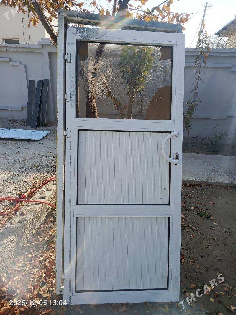 Гапы ,дверь,окно - Mary - img 2