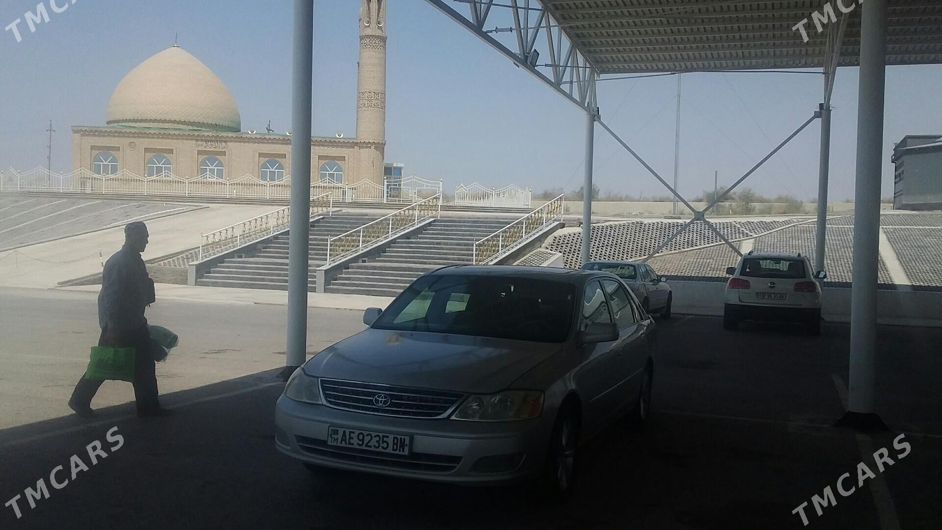 Toyota Avalon 2002 - 190 000 TMT - Гумдаг - img 5