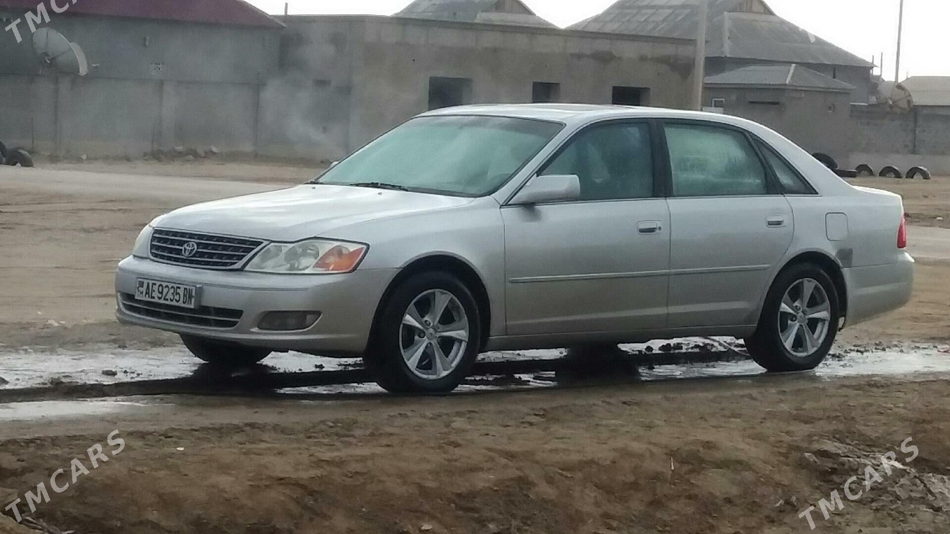 Toyota Avalon 2002 - 190 000 TMT - Гумдаг - img 3