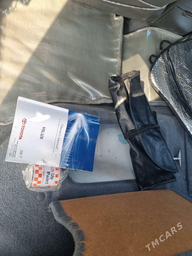 Toyota Hilux 2013 - 355 000 TMT - Ашхабад - img 8