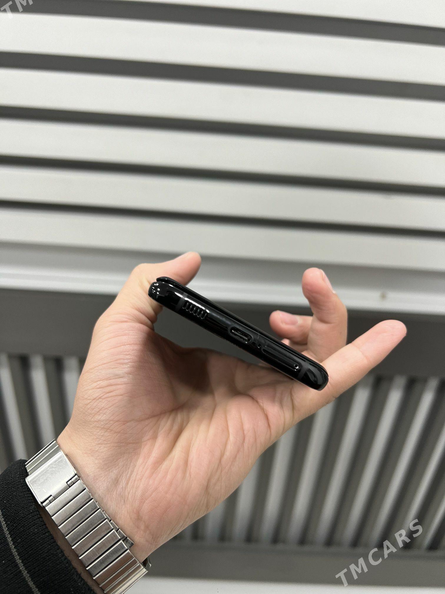 Samsung Galaxy S21 Ultra - Mary - img 5