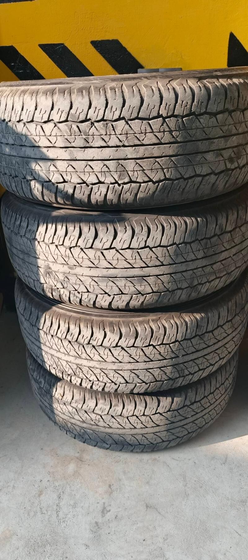 265 60 18 Dunlop 1 300 TMT - Garadamak - img 1