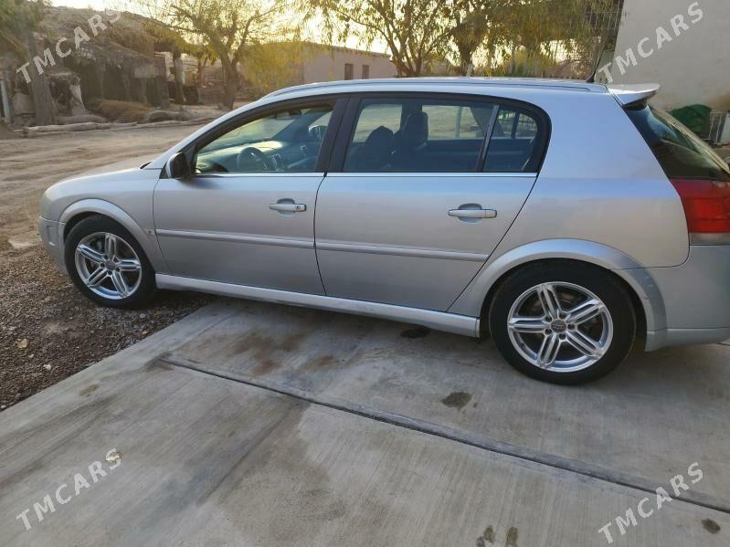 Opel Signum 2004 - 90 000 TMT - Губадаг - img 5