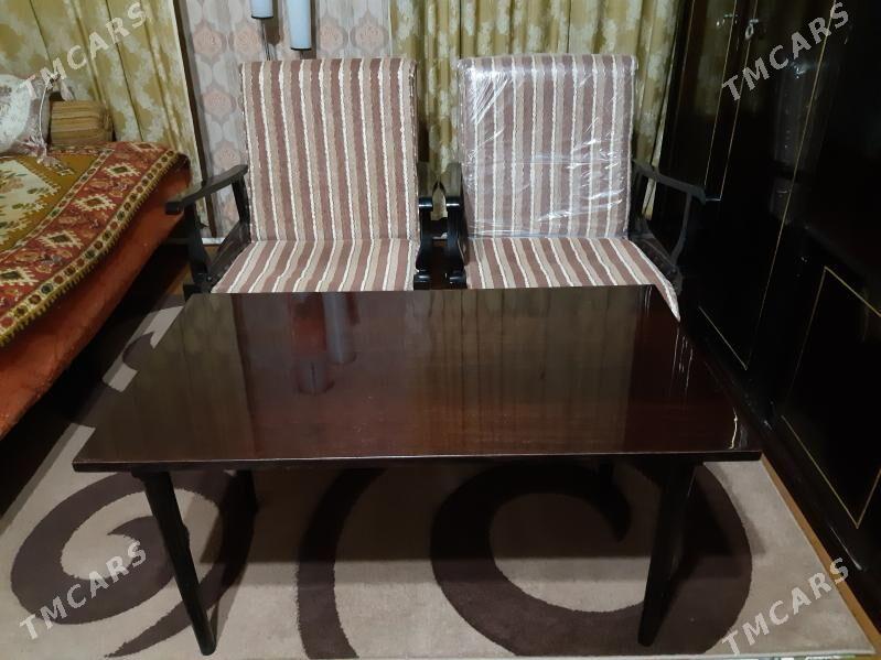 2 КРЕСЛА И СТОЛИК/ РУМЫНСКИЙ - Туркменбаши - img 2