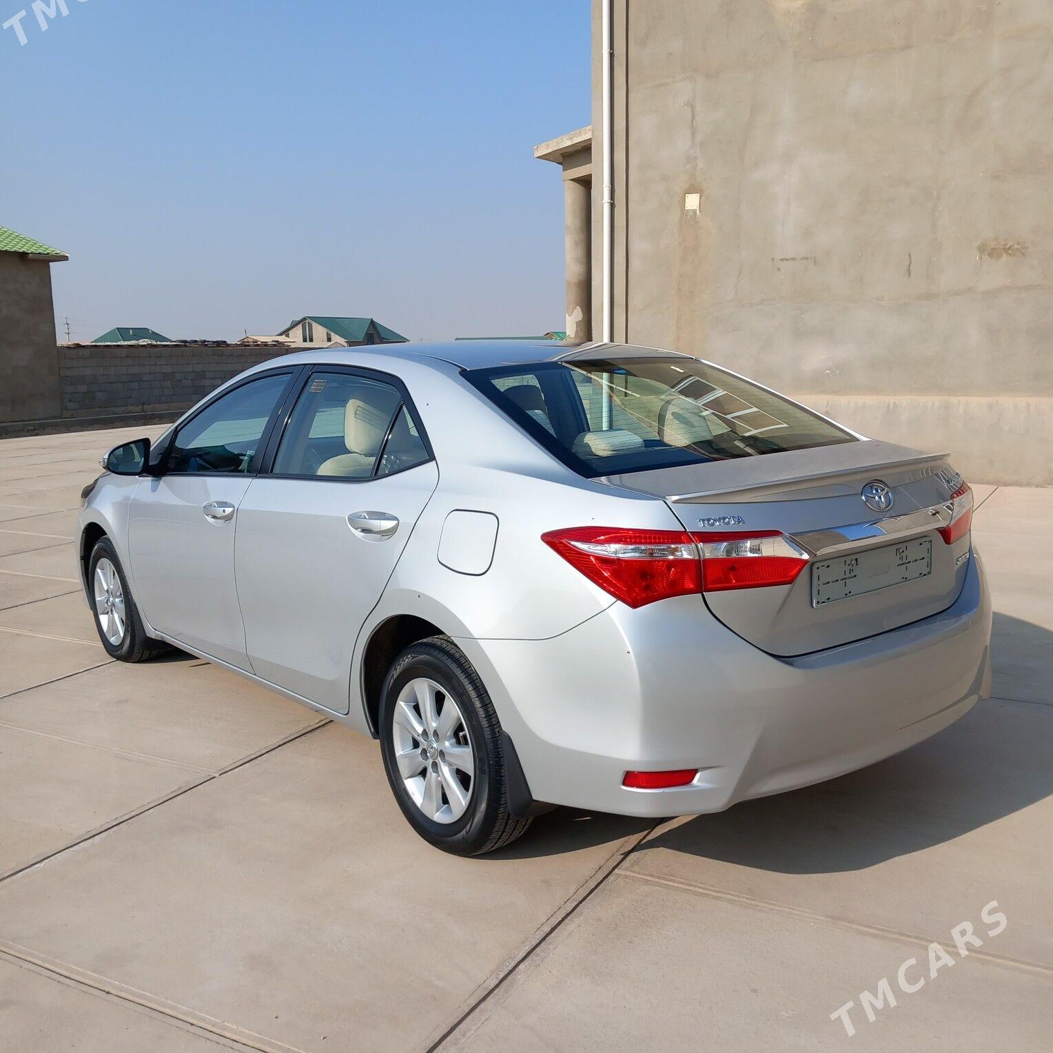 Toyota Corolla 2015 - 267 000 TMT - Балканабат - img 4