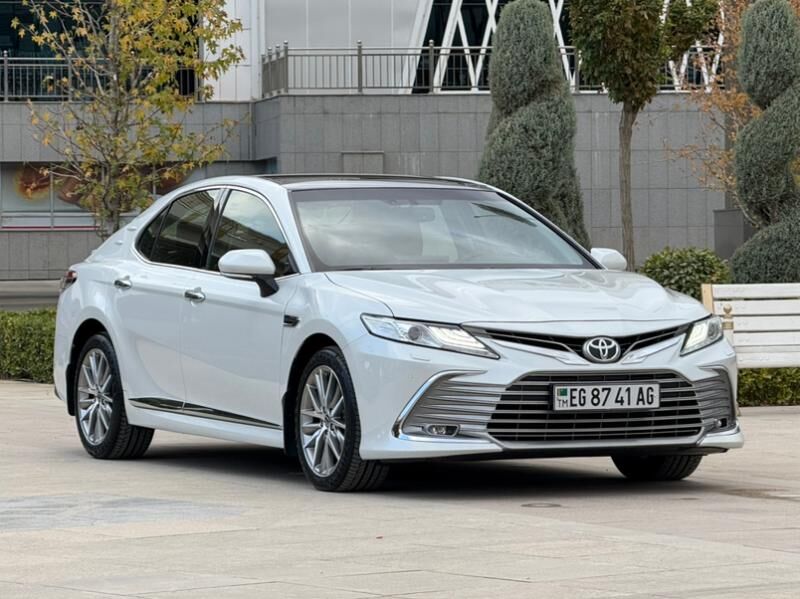 Toyota Camry 2022 - 589 000 TMT - Ашхабад - img 3