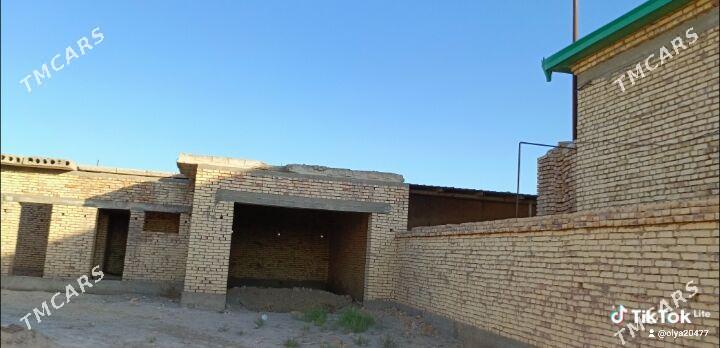 Sroçna satylýar OBMEN bar - Daşoguz - img 2