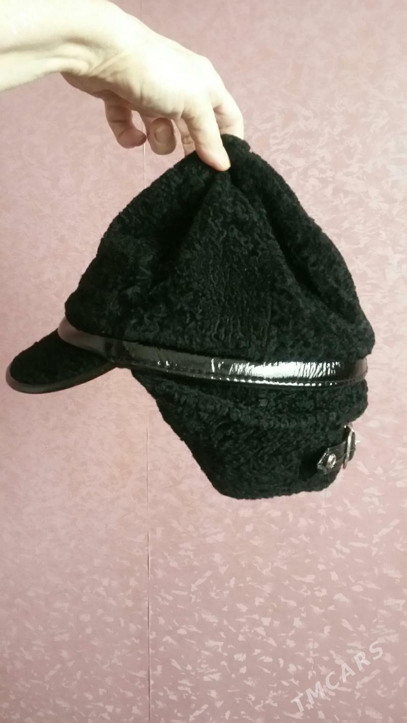 Шапка с козырьком. Турция. - Ашхабад - img 1