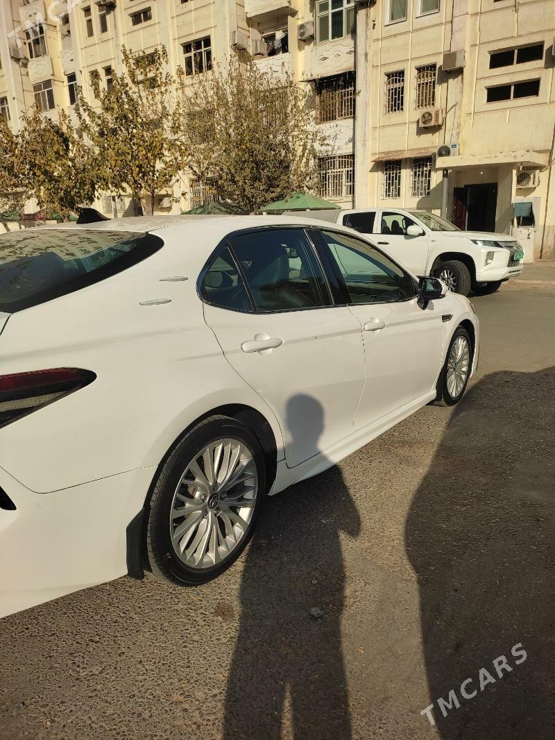 Toyota Camry 2018 - 265 000 TMT - Ашхабад - img 3