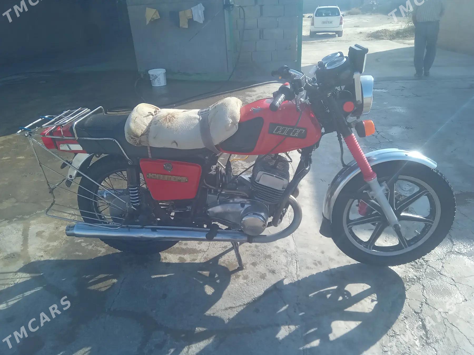 Iž Ýupiter 2025 - 17 000 TMT - Бахарден - img 3