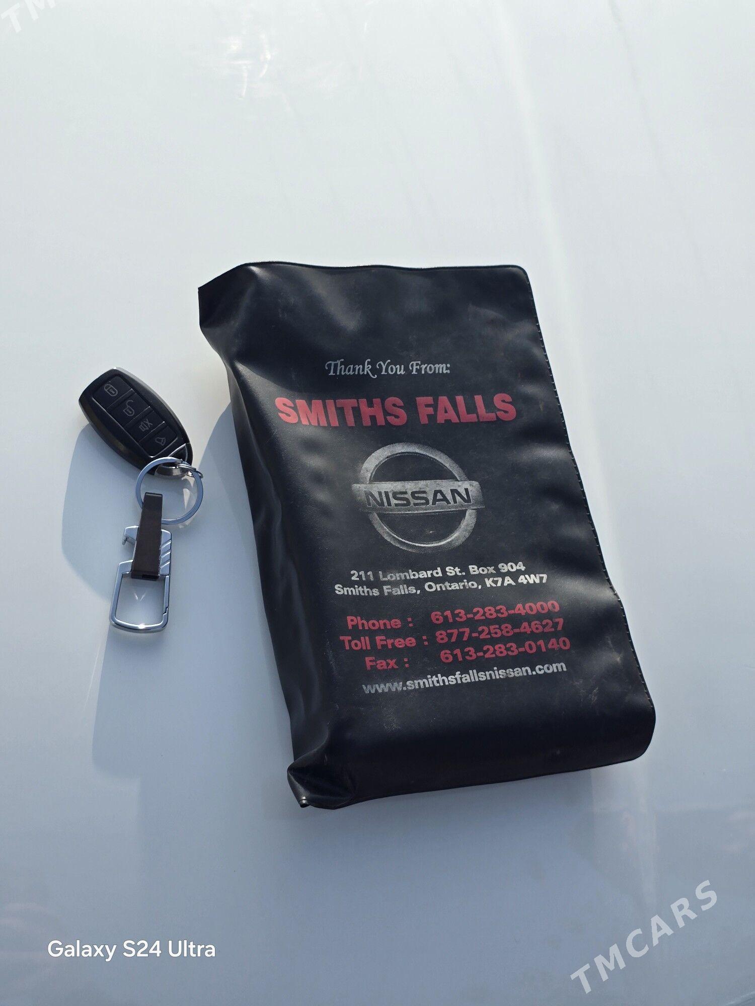 Nissan Versa 2012 - 149 000 TMT - Бузмеин - img 5