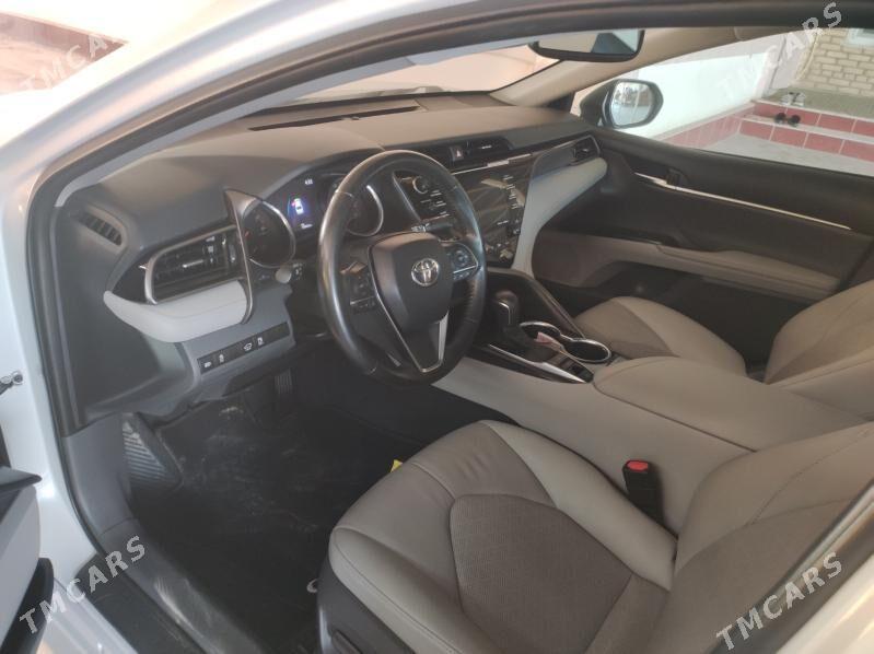 Toyota Camry 2020 - 350 000 TMT - Мары - img 3