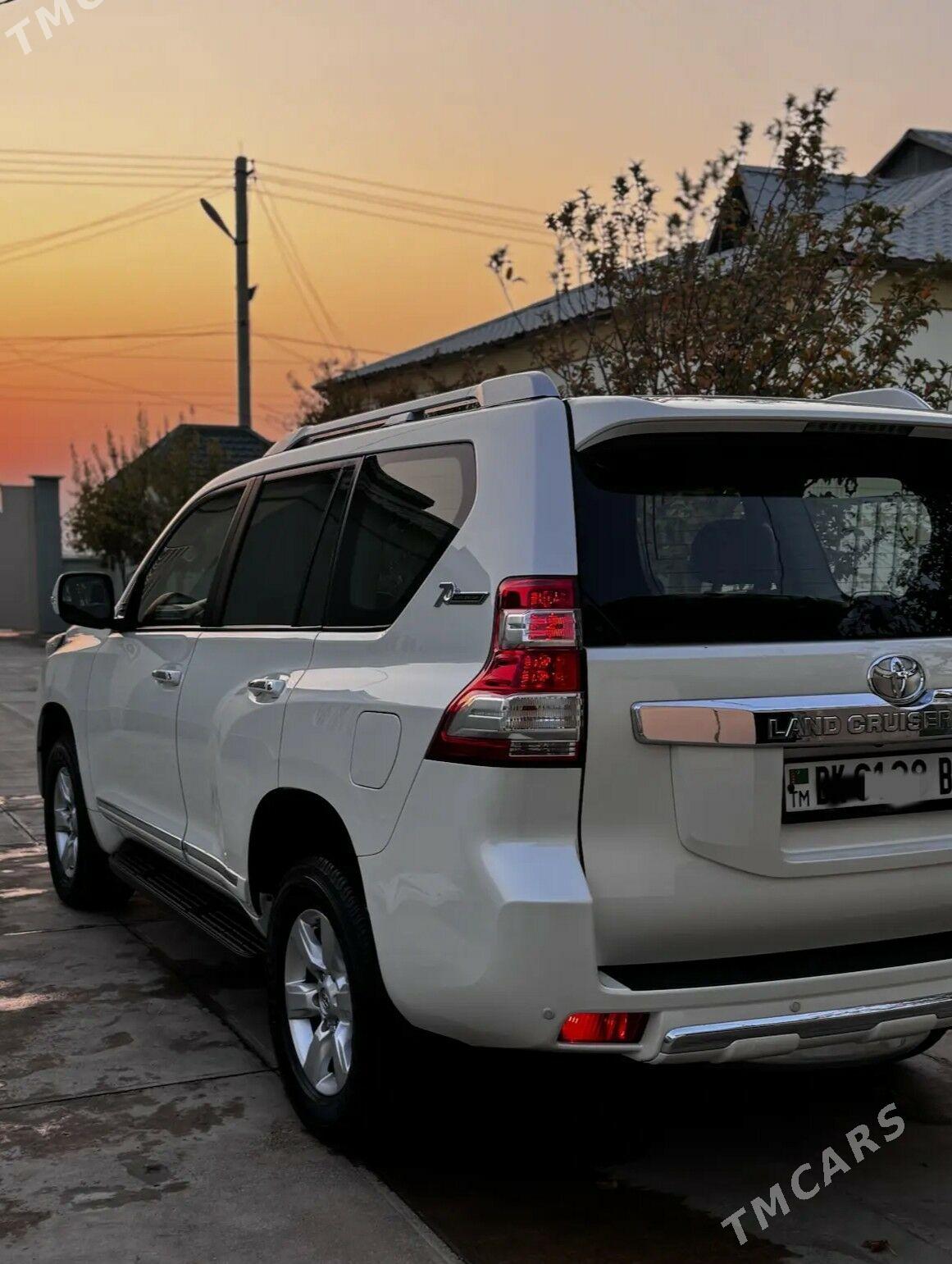 Toyota Land Cruiser 2013 - 630 000 TMT - Балканабат - img 3