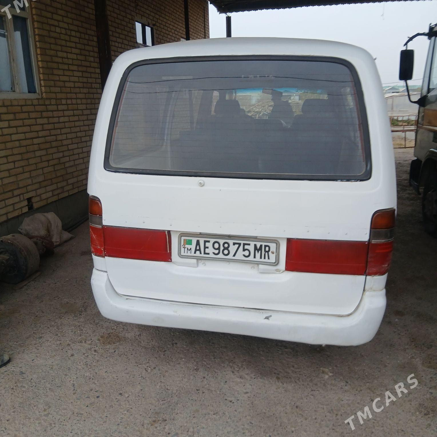 Toyota Hiace 1989 - 40 000 TMT - Murgap - img 3
